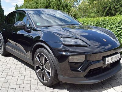 Porsche Macan 4 Electric