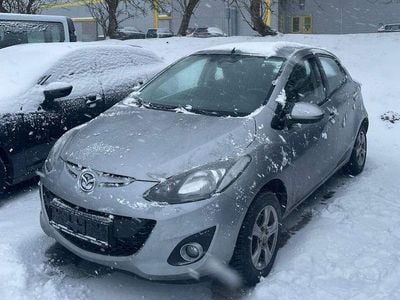 Plutossilber metallic Gebraucht 2012 Mazda 2 Edition Kleinwagen | 6.980 € (Etwas zu teuer)