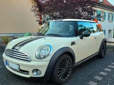 Gebraucht Mini ONE 75 PS (55 kW) 2010 Weiß Kleinwagen