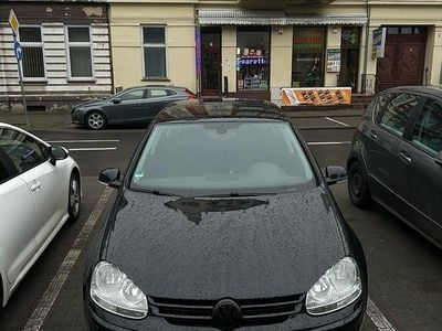 Gebraucht VW Golf VI 102 PS (75 kW) 2008 Schwarz Kleinwagen