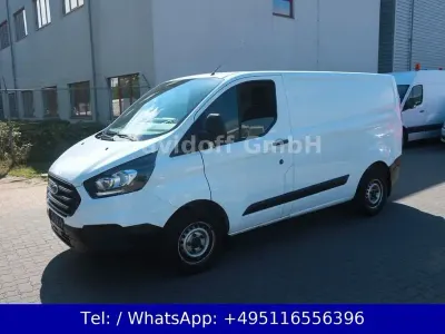 Gebraucht Ford Transit Custom 105 PS (77 kW) 2019 Weiß Van