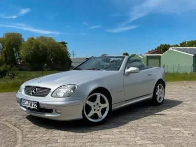 Second-hand Mercedes SLK200 AMG 163 CP (119 kW) 2003 Argintiu Cabrio