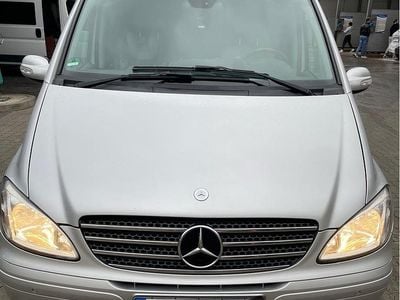 Silber Gebraucht 2007 Mercedes Viano Van / Kleinbus | 11.500 € (Fairer Preis)
