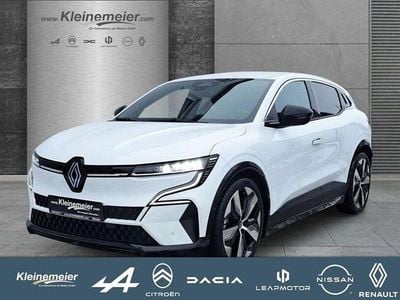 Andere Gebraucht 2022 Renault Mégane IV Limousine | 24.990 € (Guter Preis)