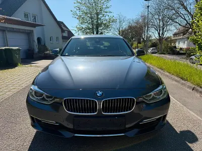 Gebraucht BMW 330 Comfort Edition 258 PS (189 kW) 2015 Grau Kombi