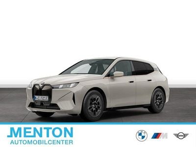 Second-hand BMW iX 300 kW (408 CP) 2025 Gri SUV