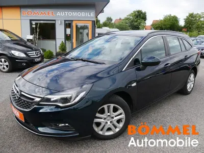 Gebraucht Opel Astra 150 PS (110 kW) 2017 Grün Kombi
