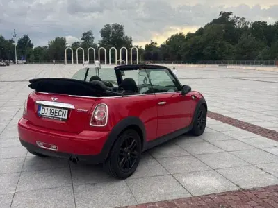Gebraucht Mini Cooper Cabriolet 122 PS (89 kW) 2014 Rot Cabrio