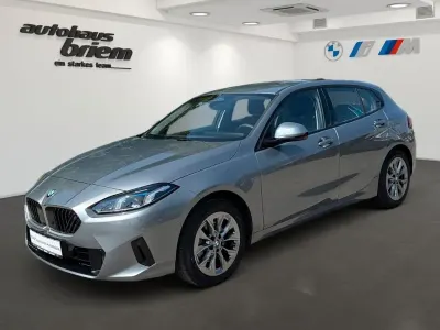 Gebraucht BMW 120 163 PS (119 kW) 2025 Grau Kleinwagen