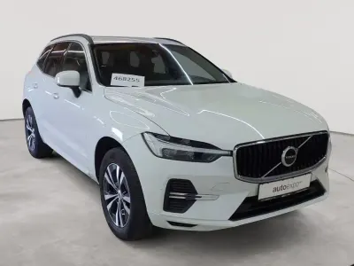 Gebraucht Volvo XC60 Momentum 197 PS (144 kW) 2022 Ice white SUV