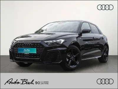 Neu Audi A1 S-Line 116 PS (85 kW) 2026 Mythosschwarz metallic SUV