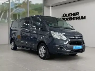 Używany Ford Tourneo Custom Titanium 88 KM (64 kW) 2013 Szary Van
