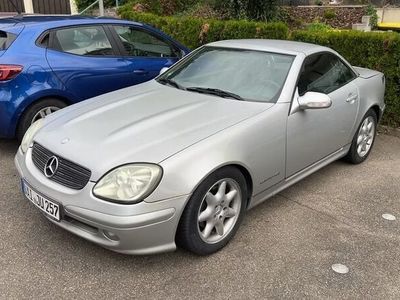 Gebraucht Mercedes SLK200 Edition 163 PS (119 kW) 2002 Silber Cabrio