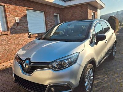 Gebraucht Renault Captur Luxe 90 PS (66 kW) 2015 Grau SUV