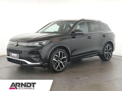 Gebraucht VW Tiguan R-line 150 PS (110 kW) 2025 Deep black perleffekt SUV