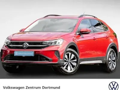 Gebraucht VW Taigo Beats 150 PS (110 kW) 2024 Kings red metallic SUV