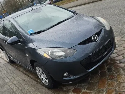 Gebraucht Mazda 2 88 PS (64 kW) 2009 Grau Kleinwagen