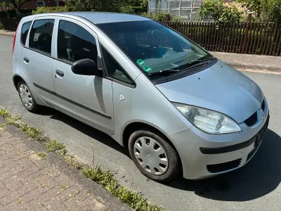 Gebraucht Mitsubishi Colt 75 PS (55 kW) 2006 Silber Kleinwagen