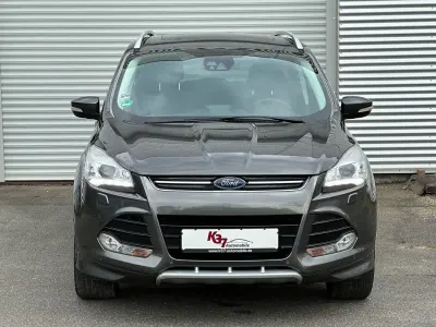 Usata Ford Kuga 150 CV (110 kW) 2016 Grigio SUV