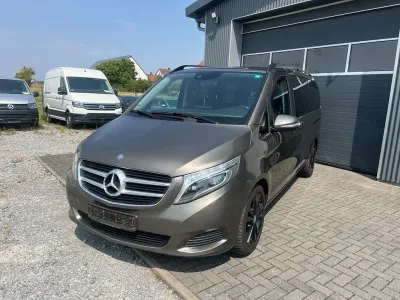 Gebraucht Mercedes V250 Edition 190 PS (139 kW) 2015 Grau Van / Kleinbus