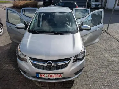 Gebraucht Opel Karl 73 PS (53 kW) 2018 Argonsilber metallic Kleinwagen