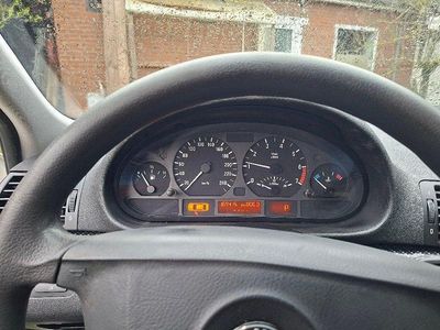 Gebraucht BMW 316 106 PS (77 kW) 2002 Kleinwagen