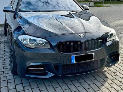 BMW M550
