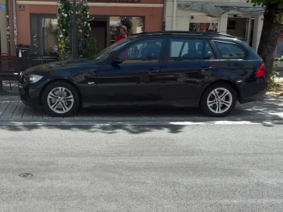 Gebraucht BMW 320 177 PS (130 kW) 2008 Schwarz Kombi