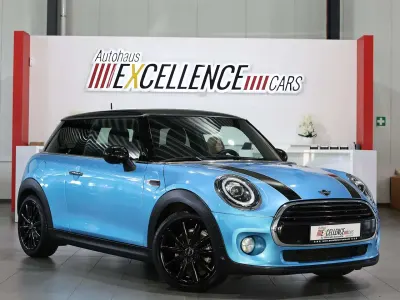 Gebraucht Mini Cooper Chili 136 PS (100 kW) 2018 Electric blue ii Kleinwagen