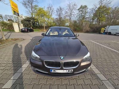 Usata BMW 520 184 CV (135 kW) 2013 Marrone Berlina