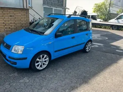 Gebraucht Fiat Panda 60 PS (44 kW) 2005 Blau Kleinwagen