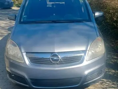 Brugt Opel Zafira 105 HK (77 kW) 2006 Sølv MPV