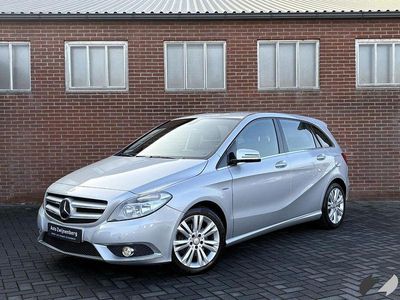 Usata Mercedes B180 Ambition 122 CV (89 kW) 2012 Grigio Monovolume