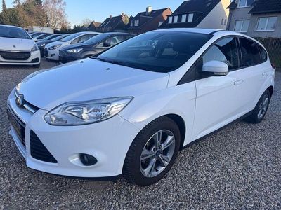 Gebraucht Ford Focus SYNC Edition 101 PS (74 kW) 2013 Weiß Limousine