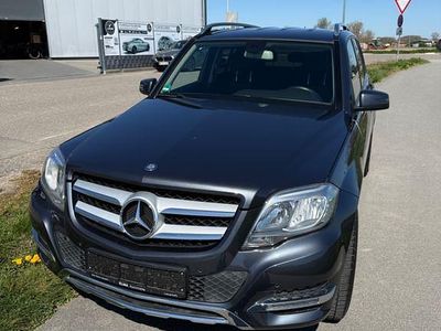 Gebraucht Mercedes GLK200 143 PS (105 kW) 2015 Grau SUV