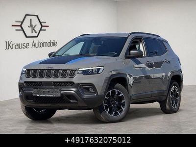 Gebraucht Jeep Compass Trailhawk 241 PS (177 kW) 2021 Grau SUV