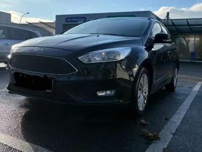 Gebraucht Ford Focus Business Edition 120 PS (88 kW) 2017 Schwarz Limousine