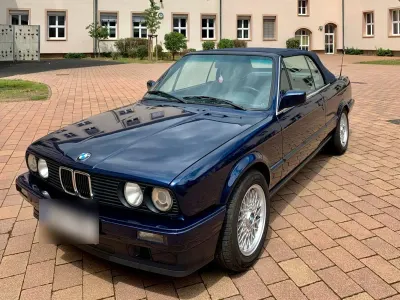 Gebraucht BMW 318 Cabriolet Sport Line 113 PS (83 kW) 1991 Blau Cabrio