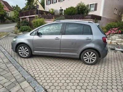 Gebraucht VW Golf Plus Style 122 PS (89 kW) 2012 Grau Van / Kleinbus