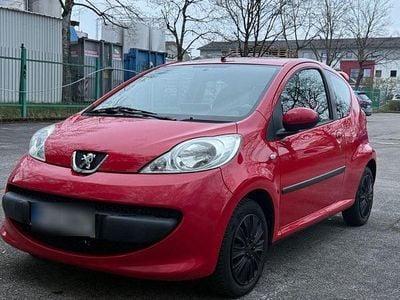 Second-hand Peugeot 107 68 CP (50 kW) 2007 Roșu Hatchback