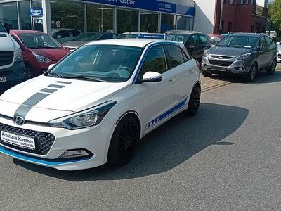 Second-hand Hyundai i20 Classic 75 CP (55 kW) 2016 Alb Berlinǎ