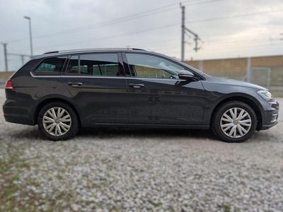 Usata VW Golf VII 150 CV (110 kW) 2019 Grigio Station wagon