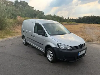 Gebraucht VW Caddy 105 PS (77 kW) 2011 Silber Van / Kleinbus