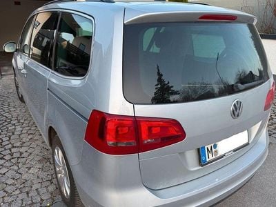 Gebraucht VW Sharan Comfortline 140 PS (102 kW) 2015 Silber Van / Kleinbus