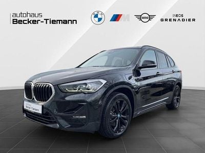 Saphirschwarz Gebraucht 2021 BMW X1 Sport Line SUV | 24.903 € (Fairer Preis)