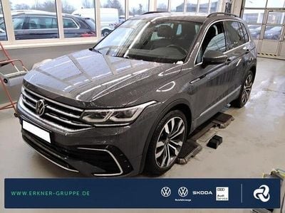 Grau Gebraucht 2022 VW Tiguan R-line SUV | 26.499 € (Superpreis)