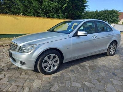 Usata Mercedes C180 Elegance 156 CV (114 kW) 2010 Argento Berlina