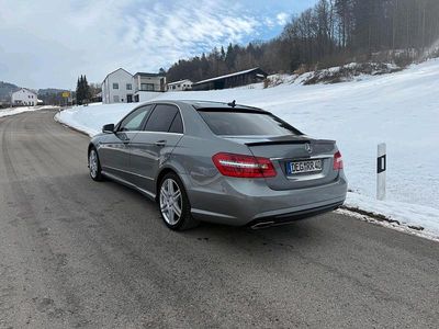 Gebraucht Mercedes E350 AMG 265 PS (194 kW) 2011 Grau Limousine