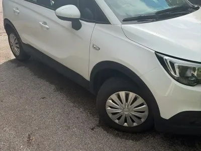 Gebraucht Opel Crossland X 110 PS (80 kW) 2018 Weiß SUV