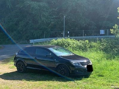 Opel Astra GTC